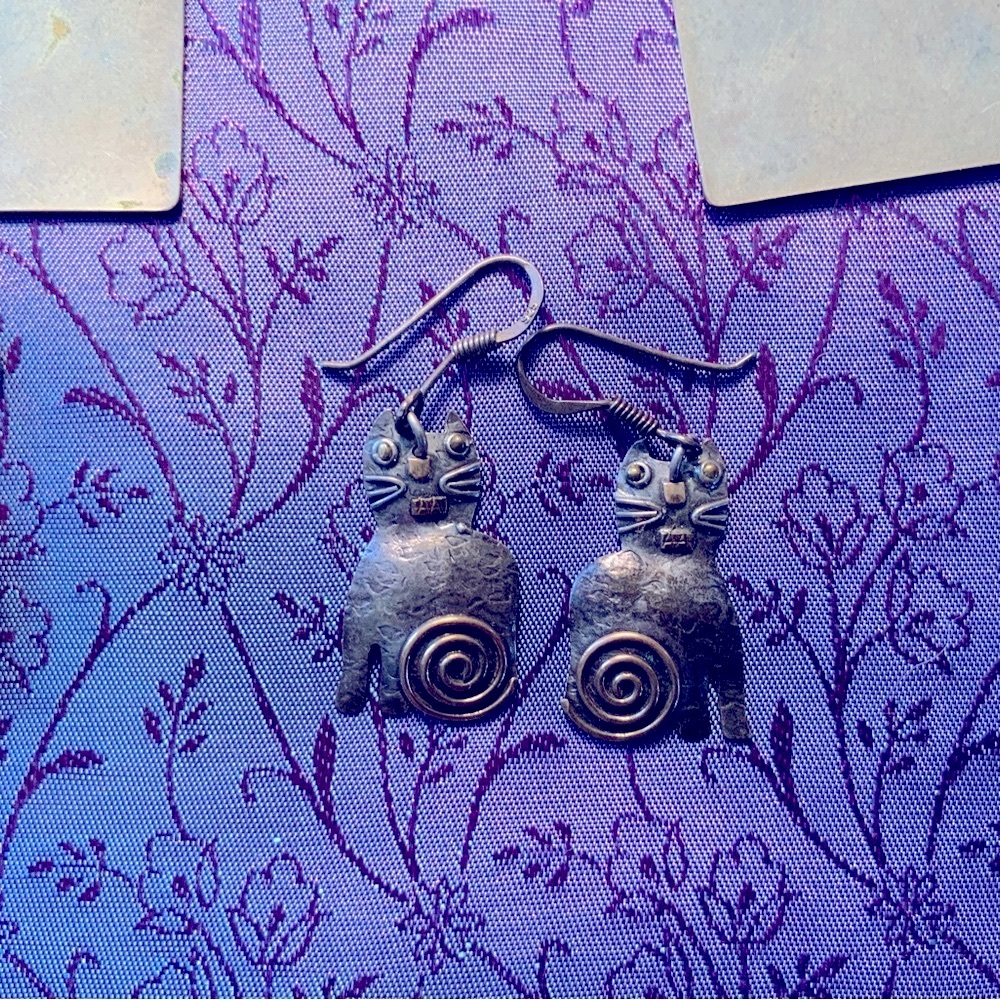 925 Silver Cat Earrings vintage 90s arts and crafts style
